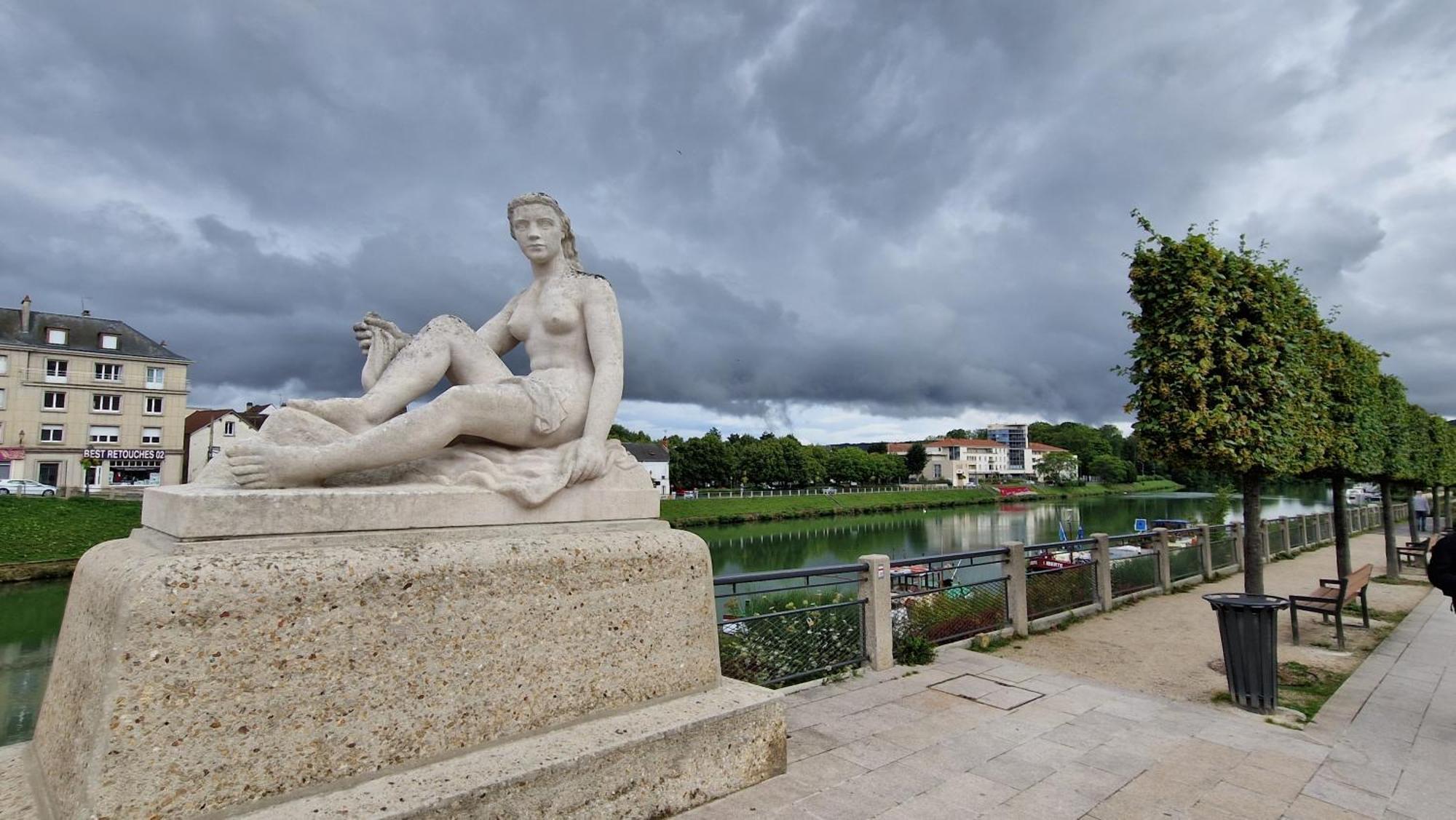 Appartamento L'Hirondelle Château-Thierry Esterno foto